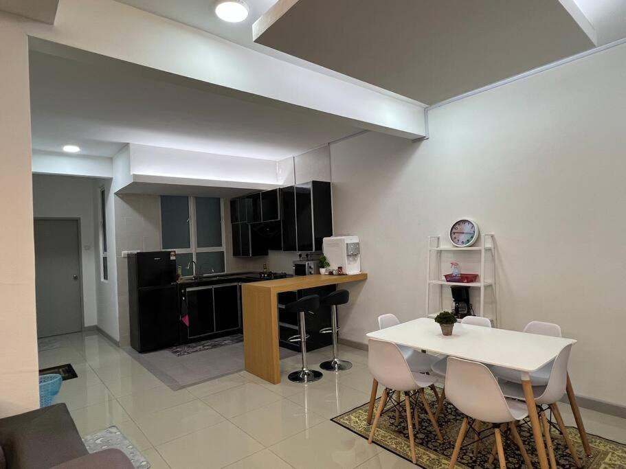 Dhia Raisha Homestay Kuala Terengganu Exteriér fotografie